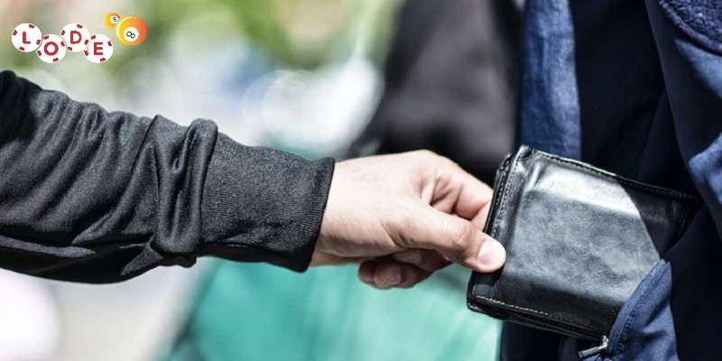 Mơ Thấy Mất Tiền Tốt Hay Xấu? Đánh Con Gì Trúng Lớn? 1 Hãy cẩn thận khi mơ bị trộm mất tiền